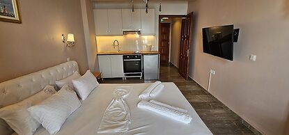 Stellatos House