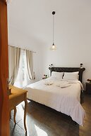 Stellatos House