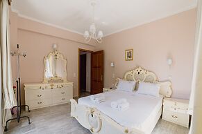 Stellatos House