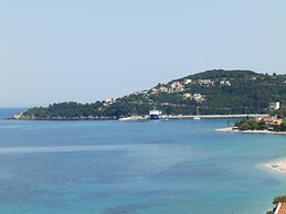Stellatos House