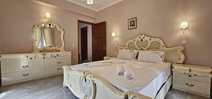 Stellatos House