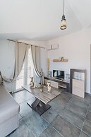 Stellatos House