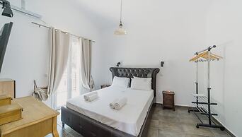 Stellatos House