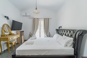 Stellatos House