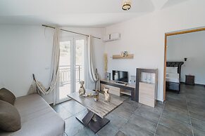 Stellatos House