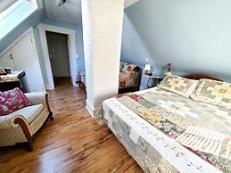 Fisherman's Daughter Bed & Breakfast