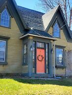 Fisherman's Daughter Bed & Breakfast