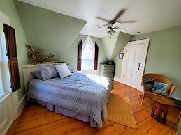 Fisherman's Daughter Bed & Breakfast