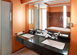 Radisson Blu Hotel & Convention Centre, Kigali