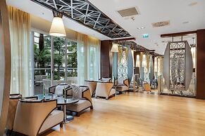 Radisson Blu Hotel & Convention Centre, Kigali