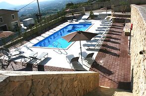 Lagoon View Apartments - Adults Only