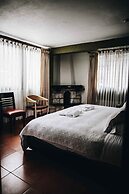 Gringo Bill's Boutique Hotel