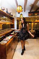 Gringo Bill's Boutique Hotel