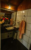 Gringo Bill's Boutique Hotel
