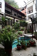 Gringo Bill's Boutique Hotel