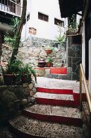 Gringo Bill's Boutique Hotel