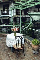 Gringo Bill's Boutique Hotel
