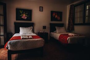 Gringo Bill's Boutique Hotel