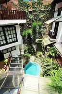 Gringo Bill's Boutique Hotel