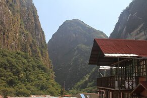 Gringo Bill's Boutique Hotel
