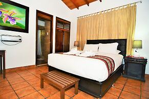 Gringo Bill's Boutique Hotel