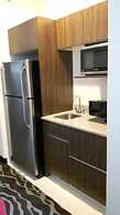 Encore Suites by Service Plus Inns
