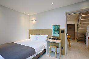 Pool & Villa Sorang