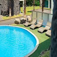 Pool & Villa Sorang