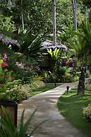 Last Frontier Beach Resort - Adults Only
