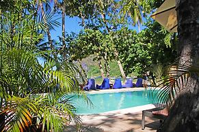 Last Frontier Beach Resort - Adults Only