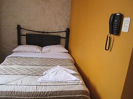 Musky Hs & Suites