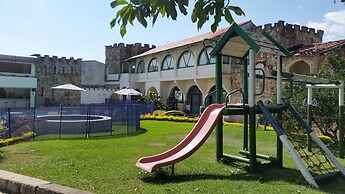 Hotel El Castillo Chinauta