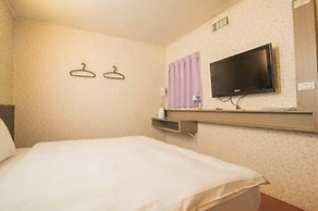 Happy Holiday Hotel
