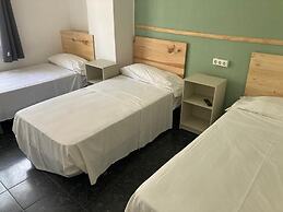 Malvarrosa Beach Rooms