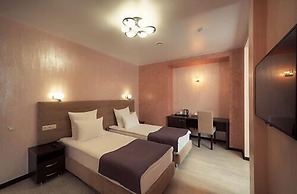 Hotel Almira