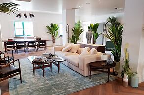 Hotel Brown Beach House & Spa