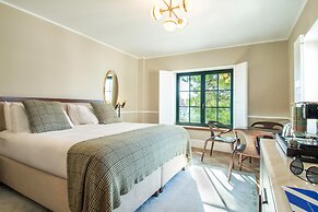 Hotel Brown Beach House & Spa
