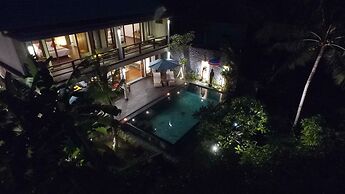D'Legon Villas