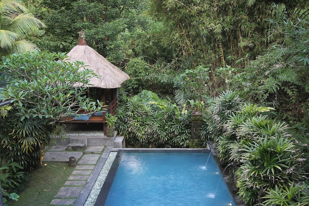 D'Legon Villas