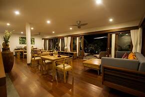 D'Legon Villas