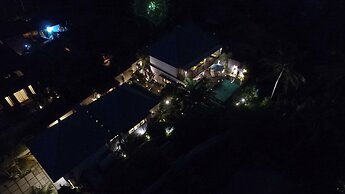 D'Legon Villas