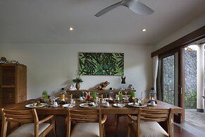 D'Legon Villas