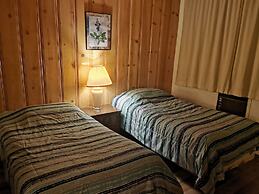 Cedars Motel