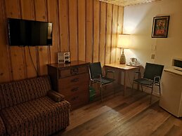 Cedars Motel