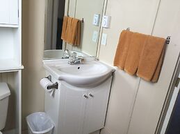 Cedars Motel