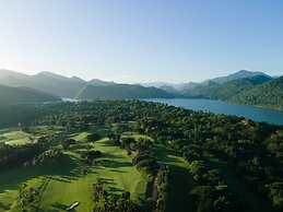 The Albatross, Kandy
