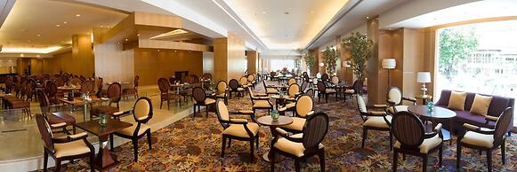 Aston Manado Hotel