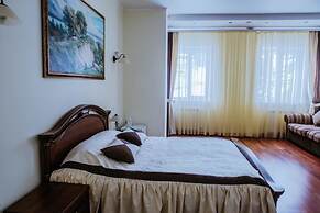 Hotel Snezhniy