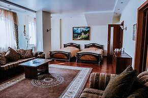 Hotel Snezhniy