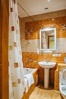 Hotel Snezhniy